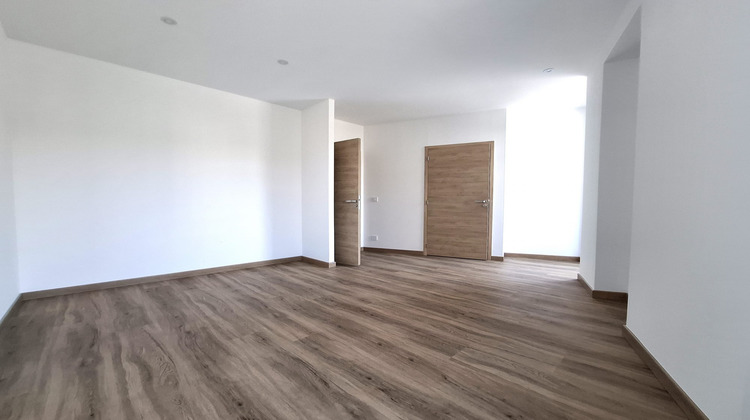 Ma-Cabane - Vente Appartement Cognin, 65 m²