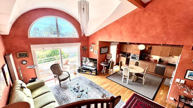 Ma-Cabane - Vente Appartement COLLONGES-SOUS-SALEVE, 112 m²