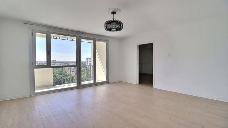 Ma-Cabane - Vente Appartement COLOMBES, 64 m²