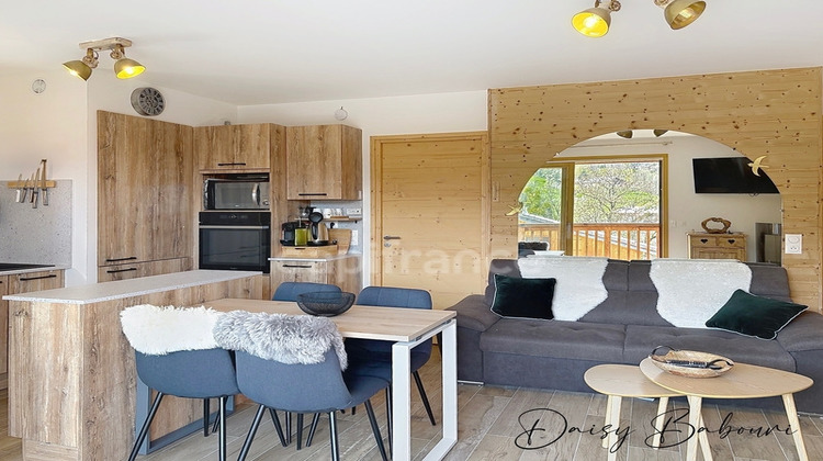 Ma-Cabane - Vente Appartement COMBLOUX, 60 m²