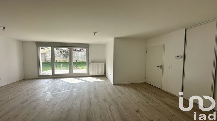 Ma-Cabane - Vente Appartement Combs-la-Ville, 64 m²