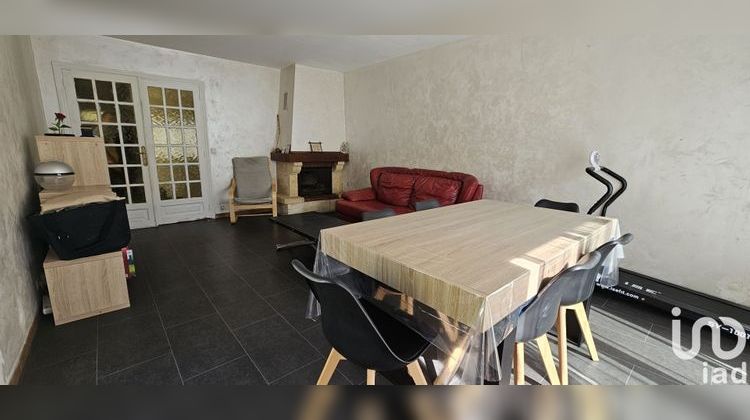 Ma-Cabane - Vente Appartement Combs-la-Ville, 82 m²