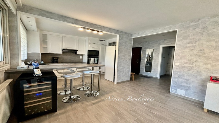 Ma-Cabane - Vente Appartement COMBS LA VILLE, 82 m²