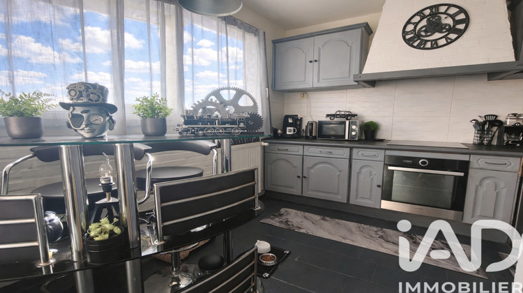 Ma-Cabane - Vente Appartement Combs-la-Ville, 62 m²