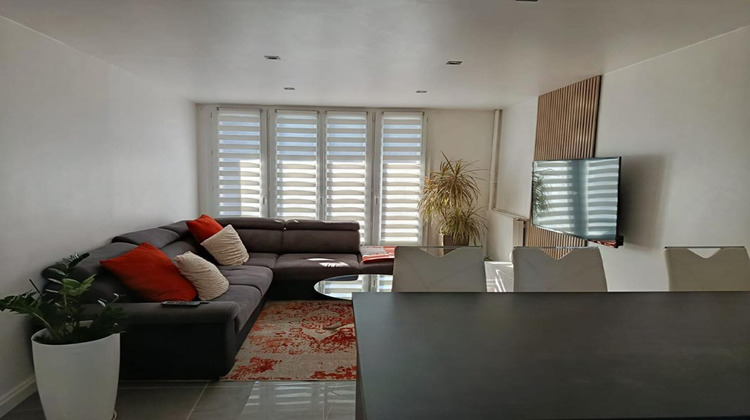 Ma-Cabane - Vente Appartement COMBS LA VILLE, 67 m²