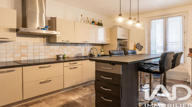 Ma-Cabane - Vente Appartement Combs-la-Ville, 60 m²