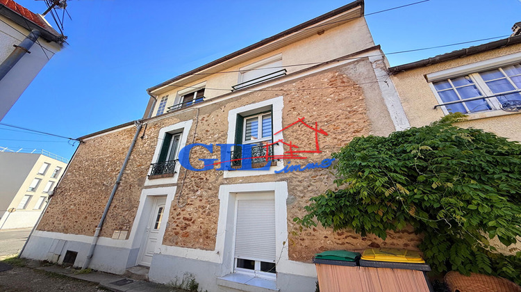 Ma-Cabane - Vente Appartement COMBS-LA-VILLE, 50 m²