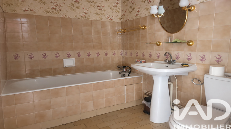 Ma-Cabane - Vente Appartement Commentry, 30 m²