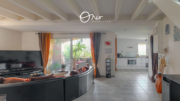 Ma-Cabane - Vente Appartement COMMUNAY, 65 m²