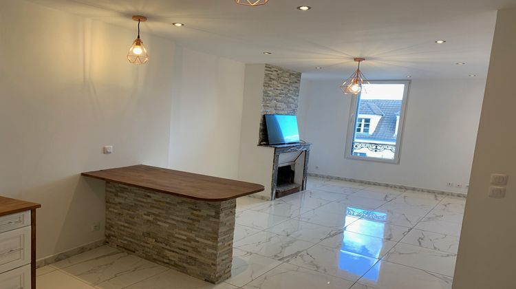 Ma-Cabane - Vente Appartement COMPIEGNE, 67 m²