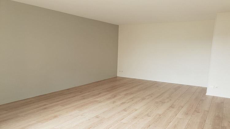 Ma-Cabane - Vente Appartement COMPIEGNE, 89 m²