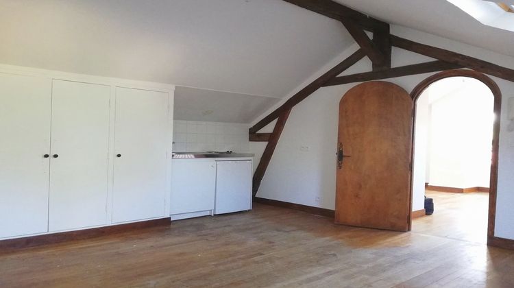 Ma-Cabane - Vente Appartement Corbeil-Essonnes, 23 m²