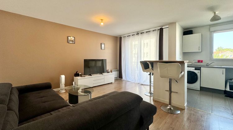 Ma-Cabane - Vente Appartement CORBEIL-ESSONNES, 45 m²