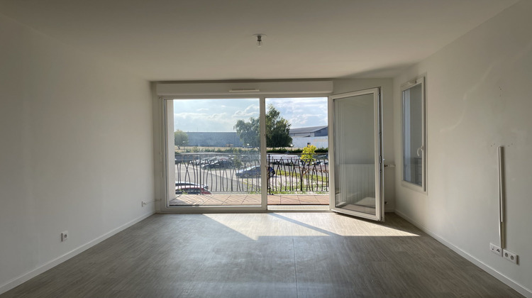 Ma-Cabane - Vente Appartement Corbeil-Essonnes, 59 m²