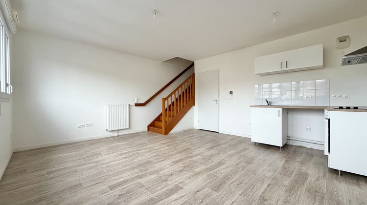 Ma-Cabane - Vente Appartement CORBEIL-ESSONNES, 59 m²