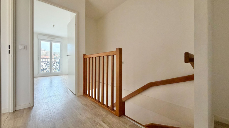 Ma-Cabane - Vente Appartement CORBEIL-ESSONNES, 59 m²
