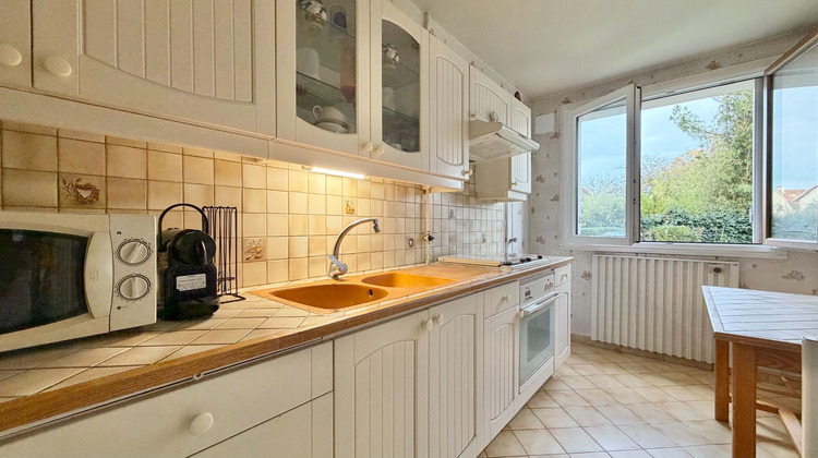 Ma-Cabane - Vente Appartement CORBEIL-ESSONNES, 63 m²