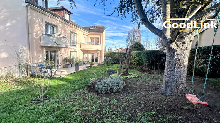 Ma-Cabane - Vente Appartement Corbeil-Essonnes, 91 m²