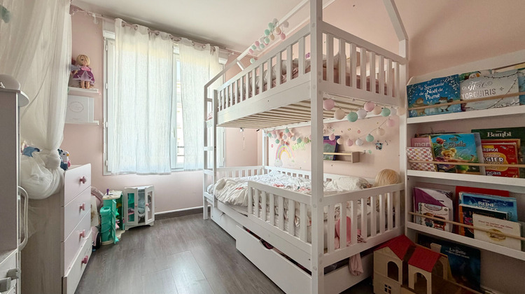 Ma-Cabane - Vente Appartement CORBEIL-ESSONNES, 64 m²