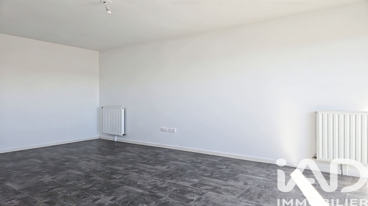 Ma-Cabane - Vente Appartement Corbeil-Essonnes, 55 m²