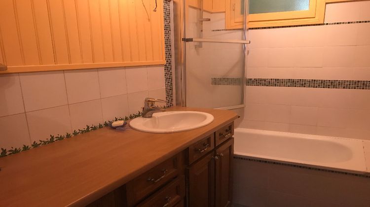 Ma-Cabane - Vente Appartement COUBRON, 63 m²