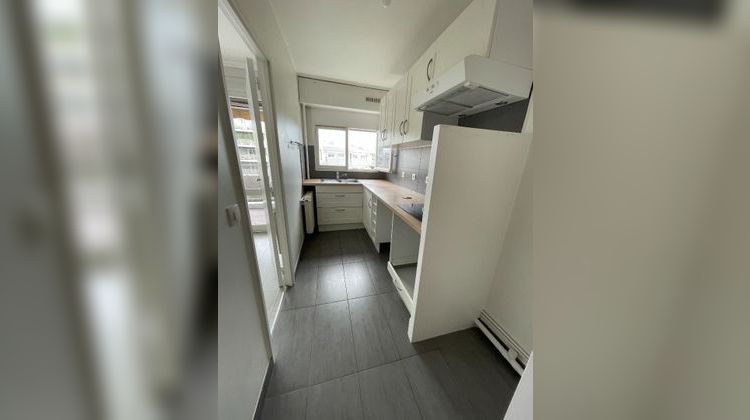 Ma-Cabane - Vente Appartement COURBEVOIE, 51 m²