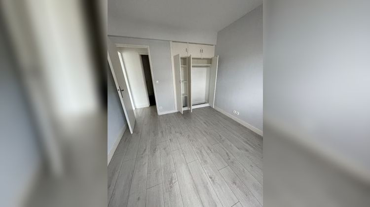 Ma-Cabane - Vente Appartement COURBEVOIE, 51 m²