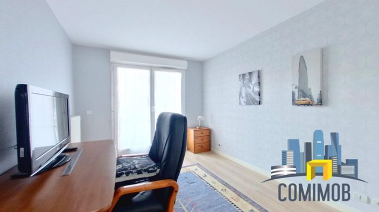 Ma-Cabane - Vente Appartement Courbevoie, 68 m²