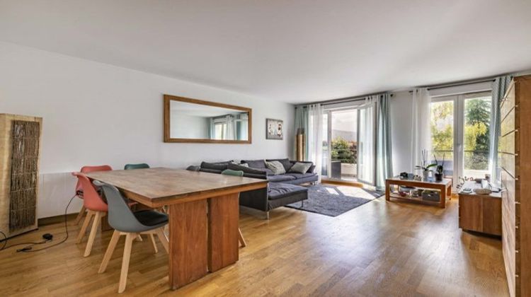 Ma-Cabane - Vente Appartement Courbevoie, 93 m²