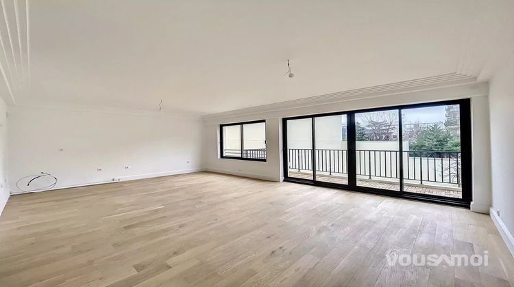 Ma-Cabane - Vente Appartement Courbevoie, 67 m²