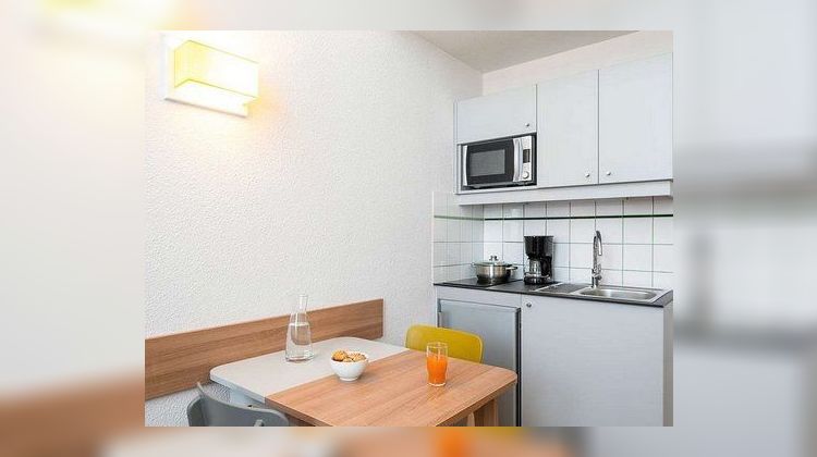 Ma-Cabane - Vente Appartement COURBEVOIE, 35 m²