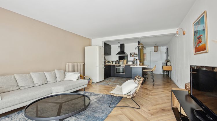 Ma-Cabane - Vente Appartement Courbevoie, 67 m²