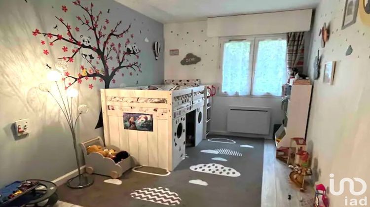 Ma-Cabane - Vente Appartement Courbevoie, 70 m²