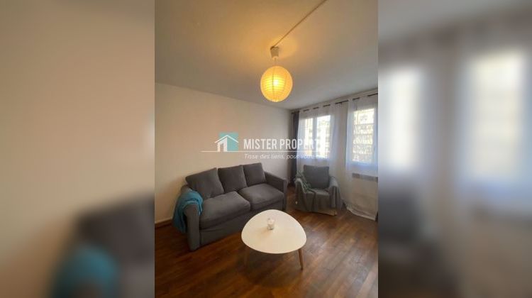 Ma-Cabane - Vente Appartement COURBEVOIE, 27 m²