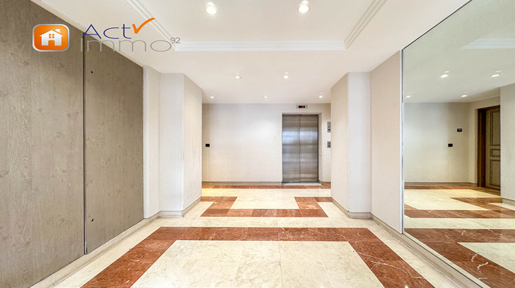 Ma-Cabane - Vente Appartement COURBEVOIE, 68 m²