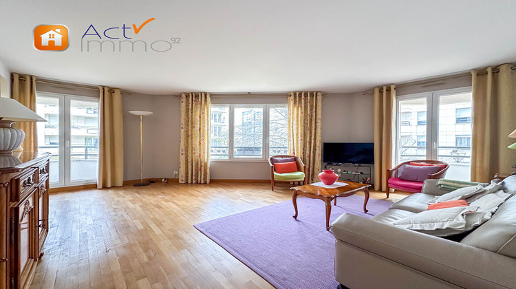 Ma-Cabane - Vente Appartement COURBEVOIE, 68 m²