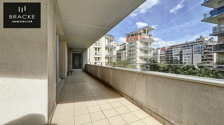 Ma-Cabane - Vente Appartement COURBEVOIE, 65 m²