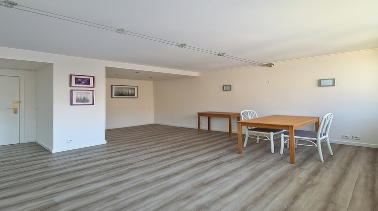 Ma-Cabane - Vente Appartement COURBEVOIE, 32 m²