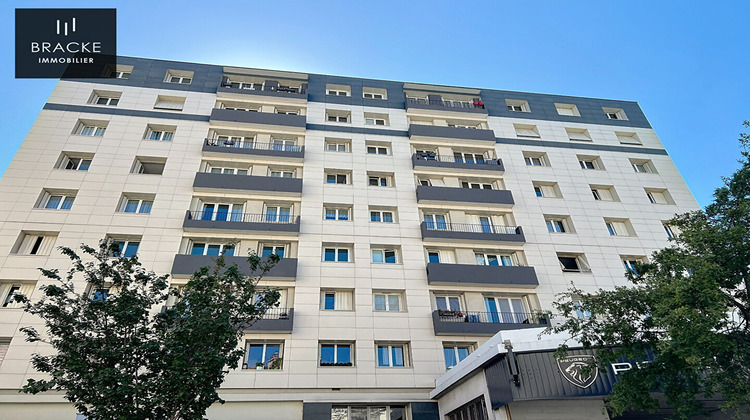 Ma-Cabane - Vente Appartement COURBEVOIE, 64 m²