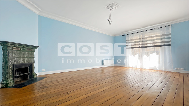 Ma-Cabane - Vente Appartement Courbevoie, 61 m²