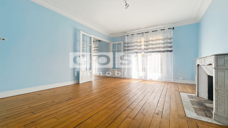 Ma-Cabane - Vente Appartement Courbevoie, 61 m²