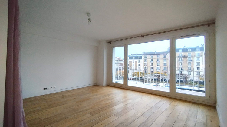 Ma-Cabane - Vente Appartement COURBEVOIE, 71 m²