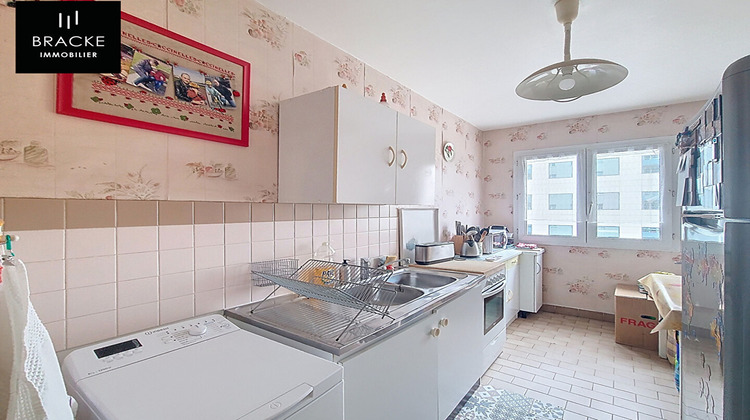 Ma-Cabane - Vente Appartement COURBEVOIE, 67 m²