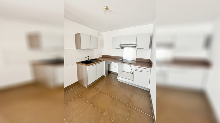 Ma-Cabane - Vente Appartement Courbevoie, 66 m²