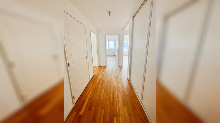 Ma-Cabane - Vente Appartement Courbevoie, 66 m²