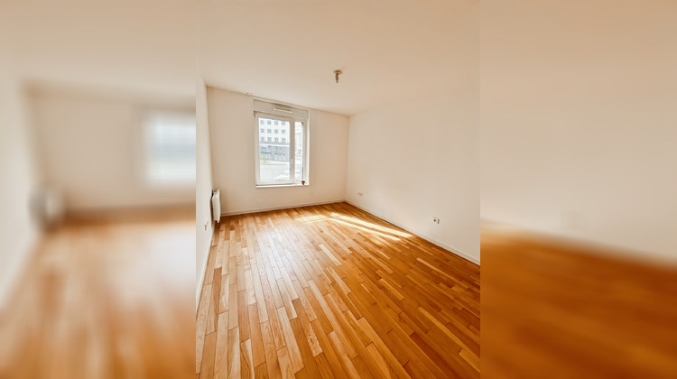 Ma-Cabane - Vente Appartement Courbevoie, 66 m²