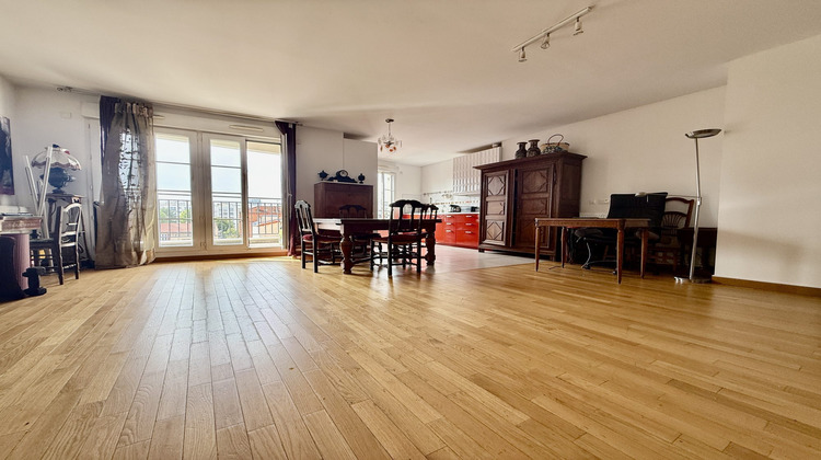Ma-Cabane - Vente Appartement Courbevoie, 84 m²
