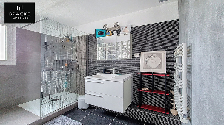 Ma-Cabane - Vente Appartement COURBEVOIE, 126 m²