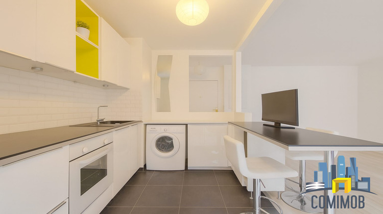 Ma-Cabane - Vente Appartement Courbevoie, 43 m²