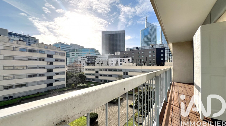 Ma-Cabane - Vente Appartement Courbevoie, 70 m²